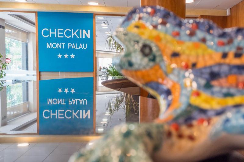 Hotel Checkin Montpalau Пінеза-да-Мар Екстер'єр фото